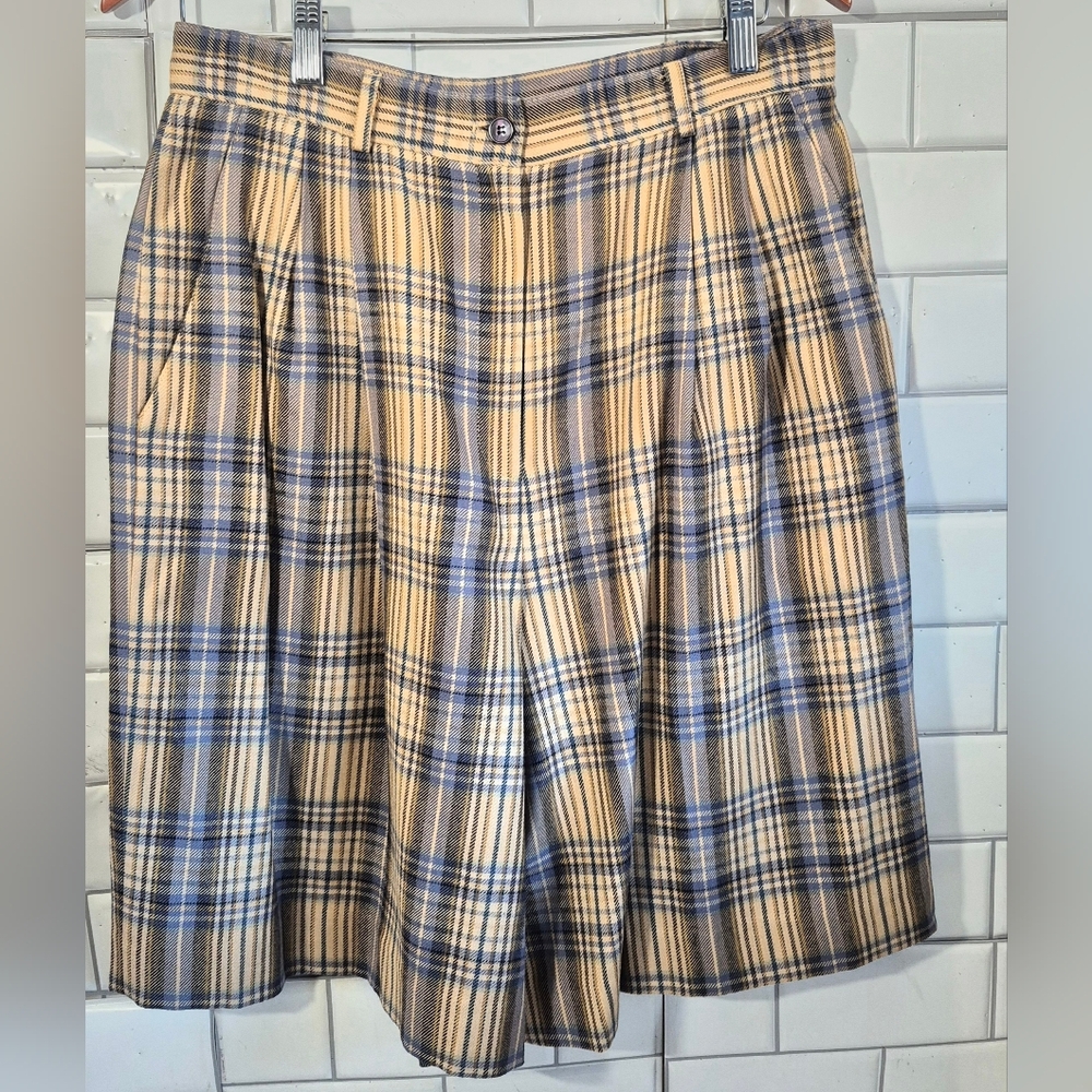 Talbots Vintage Ladies Bermuda Style High Waist Dress Short Pleated Front Pocket